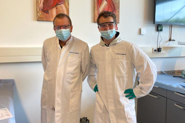 Twee nieuwe European Adhesive Bonders bij Berkleba