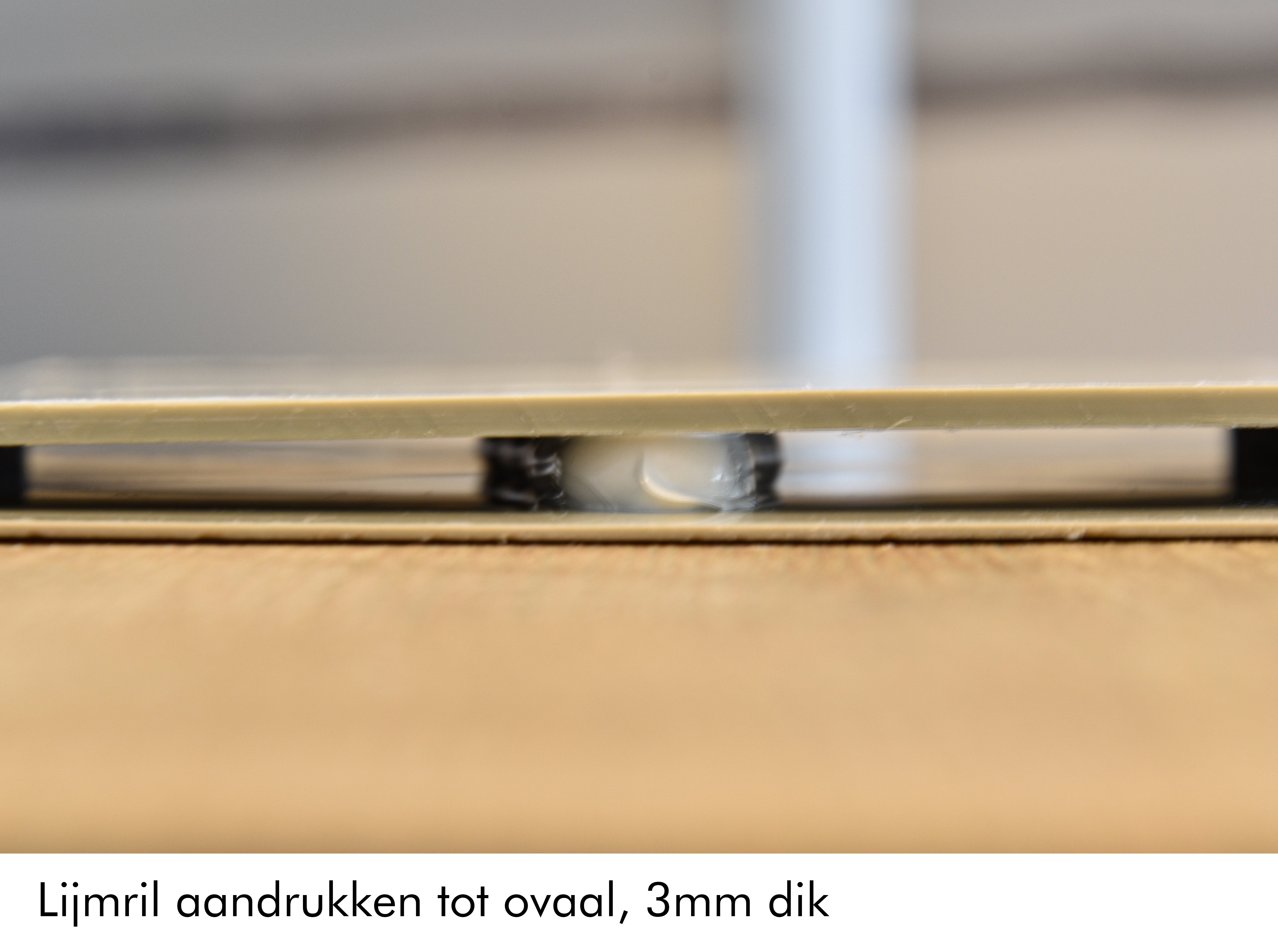 Lijmrilaandrukken Mettekst2